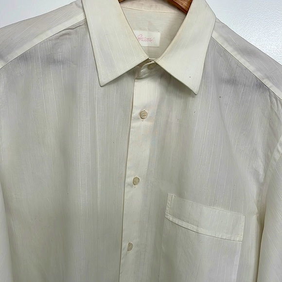 White Bruins Shirt with subtle white stripes